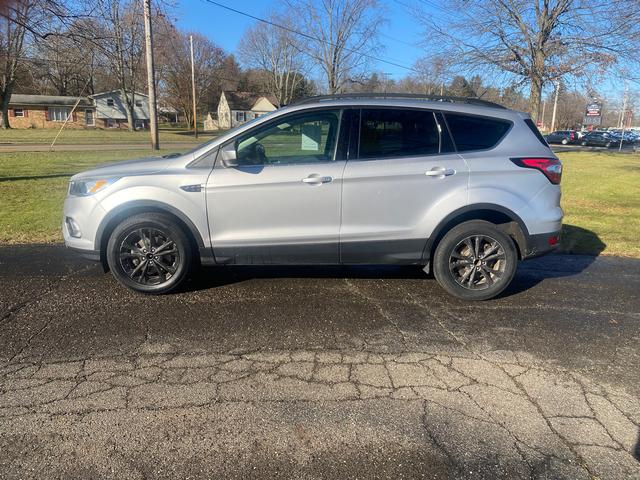 Ford Escape's photo